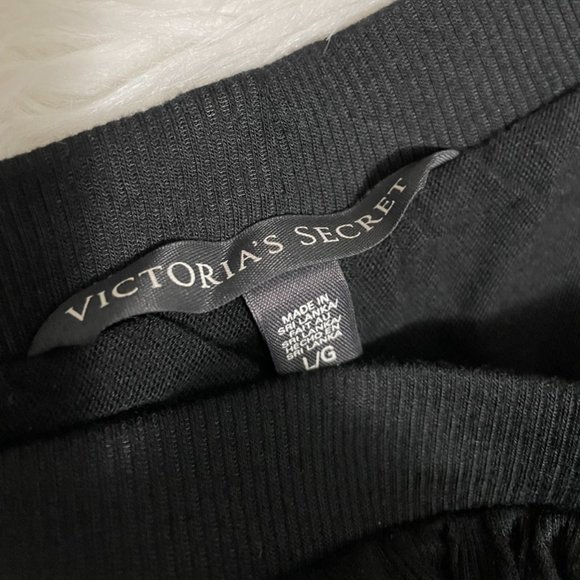 Victoria's Secret Drapey Pocket Lined Black Miniskirt Large - Picture 7 of 13